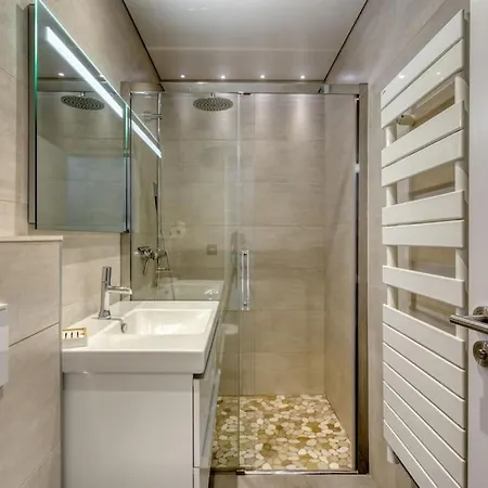 Belle Contemporaine Proche Centre 10 Couchages Villa Sainte-Maxime